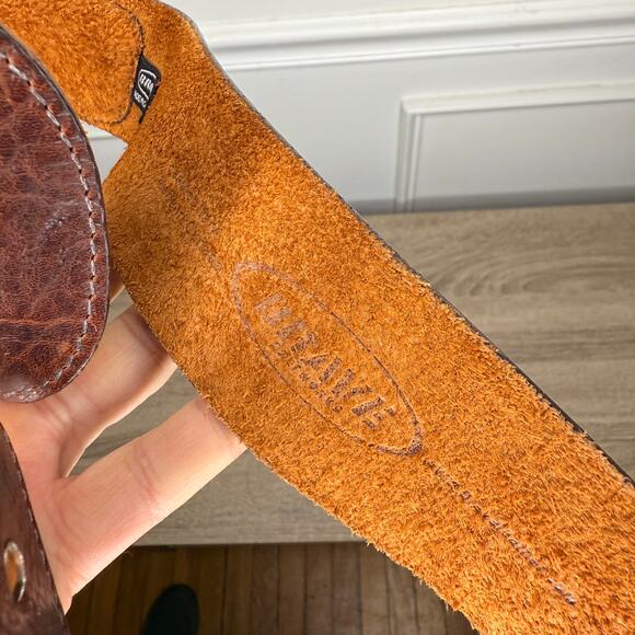 Brave Waist 30 Made in Canada Brown Pebbled Leather Belt Silver Buckle - Picture 5 of 6